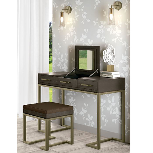 Туалетный столик 